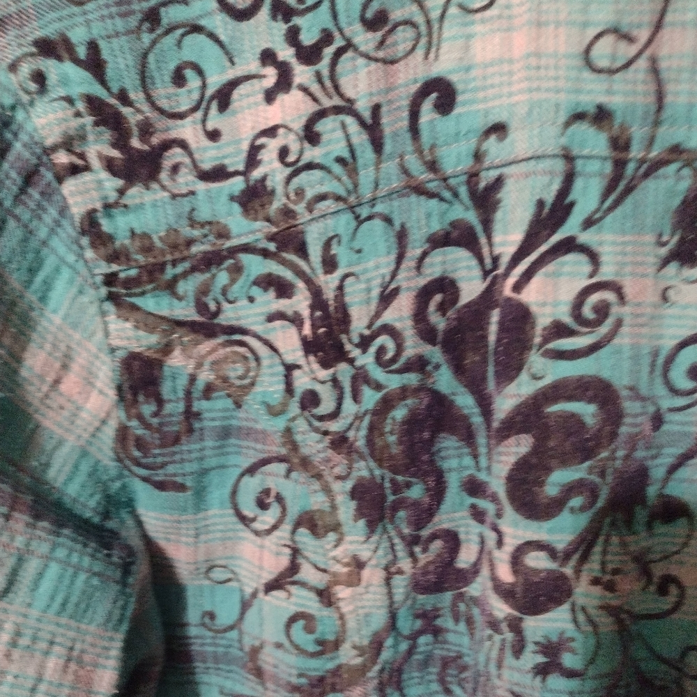 Vanity button down blouse - Picture 5 of 5